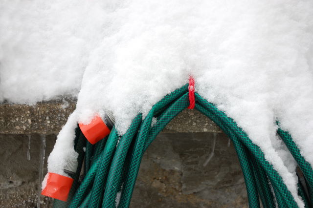 frozen hose pipe