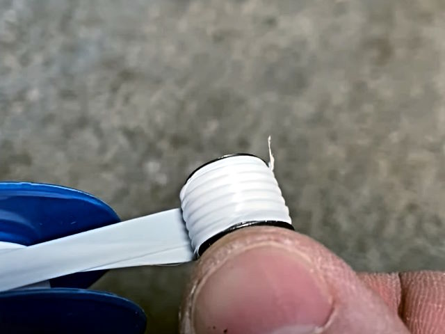 PTFE tape on hose connection threads